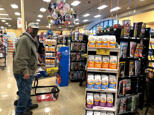 Grocery Store «Safeway», reviews and photos, 845 S Main St, Willits, CA 95490, USA