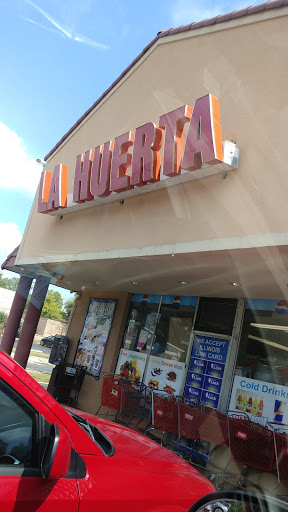 Mexican Grocery Store «La Huerta», reviews and photos, 396 W Lake St, Addison, IL 60101, USA