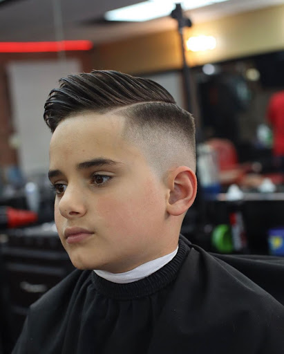 Barber Shop «Luxury Cuts 305 Barber Shop», reviews and photos, 11244 SW 137th Ave, Miami, FL 33186, USA