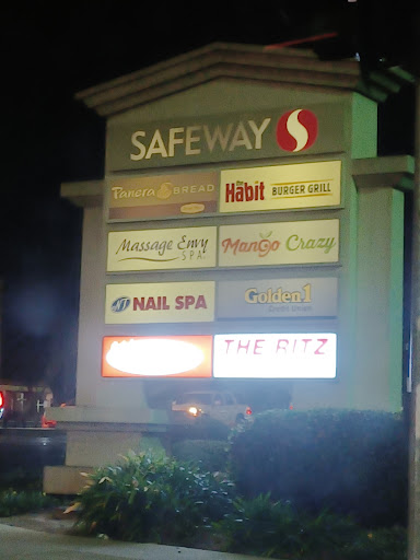 Grocery Store «Safeway», reviews and photos, 2001 McHenry Ave Suite C, Modesto, CA 95350, USA
