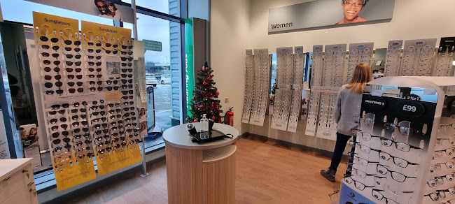 Specsavers Opticians and Audiologists - Dalgety Bay - Dunfermline