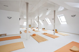 Yogaschule E. Burgunder