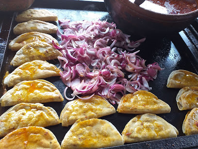 Tacos de Barbacoa Cabral - carretera barra de navidad, a un costado de la gasolinera, 48500 Cocula, Jal., Mexico