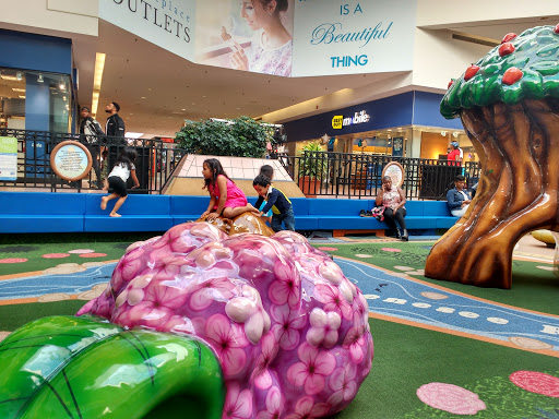 Shopping Mall «The Marketplace Mall», reviews and photos, 1 Miracle Mile Dr, Rochester, NY 14623, USA