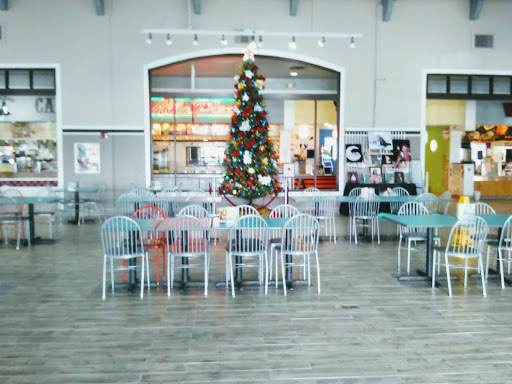 Outlet Mall «Ohio Station Outlets», reviews and photos, 9911 Avon Lake Rd, Burbank, OH 44214, USA