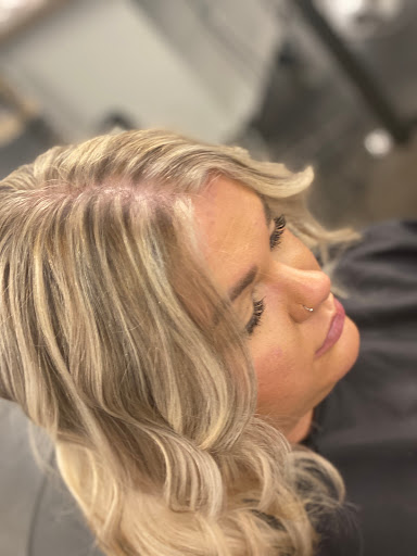 Beauty Salon «Hair Benders Salon», reviews and photos, 2617 E Center St, Kingsport, TN 37664, USA