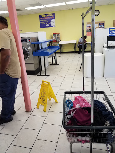 Laundromat «The Wash House», reviews and photos, 2048 Victory Blvd, Portsmouth, VA 23702, USA