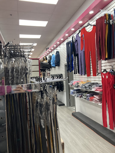 Beauty Supply Store «BSW Beauty Supply Warehouse», reviews and photos, 642 American Legion Hwy, Roslindale, MA 02131, USA