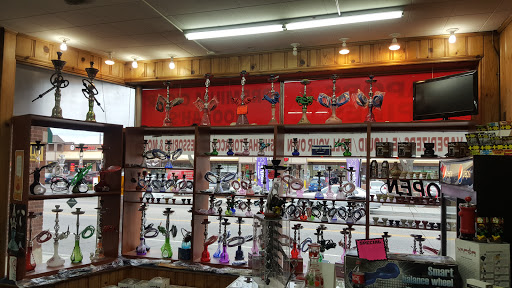 Tobacco Shop «Tobacco Zone», reviews and photos, 6638 W Roosevelt Rd, Oak Park, IL 60304, USA