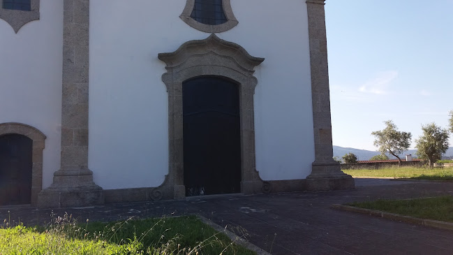 Igreja Paroquial de Lovelhe - Igreja