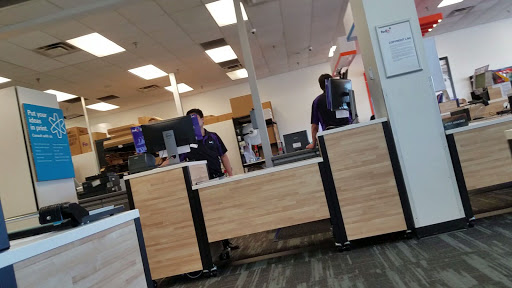 Print Shop «FedEx Office Print & Ship Center», reviews and photos, 13061 Lee Jackson Memorial Hwy a, Fairfax, VA 22033, USA