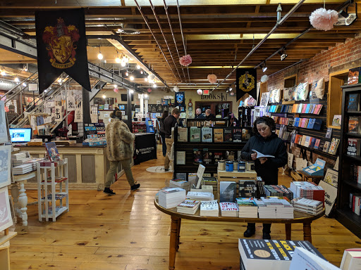 Book Store «The Book Store and Handmade Marketplace», reviews and photos, 109 W Washington St, Medina, OH 44256, USA