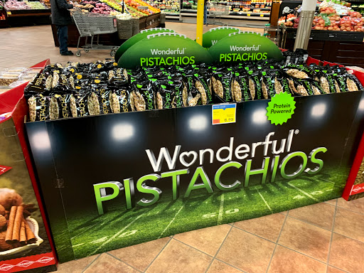 Supermarket «Price Chopper», reviews and photos, 410 Queen St, Southington, CT 06489, USA