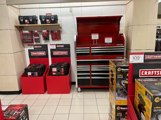 Department Store «Sears», reviews and photos, 8001 South Orange Blossom Trail, Orlando, FL 32809, USA