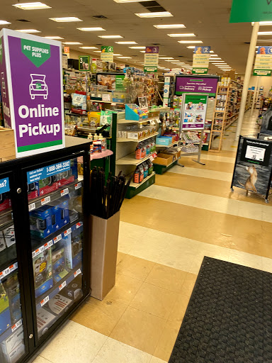 Pet Supply Store «Pet Supplies Plus», reviews and photos, 1960 Jericho Turnpike, East Northport, NY 11731, USA
