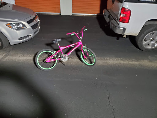 Storage Facility «Paradise Mini Storage», reviews and photos, 5913 W Paradise Ln, Glendale, AZ 85306, USA