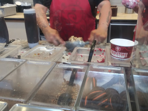 Ice Cream Shop «Cold Stone Creamery - Altamonte Springs», reviews and photos, 229 E Altamonte Dr #1110, Altamonte Springs, FL 32701, USA