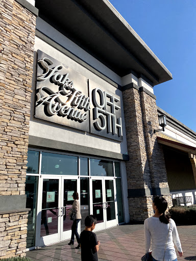 Department Store «Saks OFF 5TH», reviews and photos, 3310 Livermore Outlets Dr, Livermore, CA 94551, USA