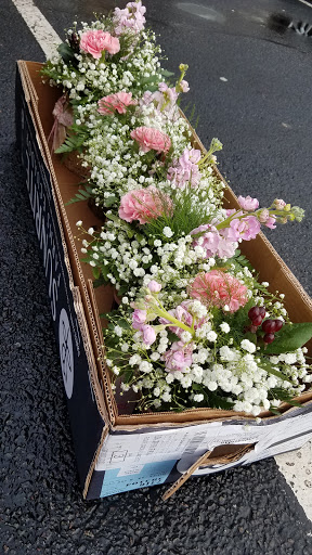 Florist «Gala Florist», reviews and photos, 5 Bowling Green Pkwy #5, Lake Hopatcong, NJ 07849, USA