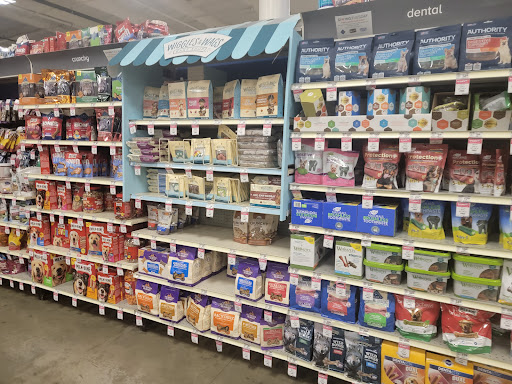 Pet Supply Store «PetSmart», reviews and photos, 595 E Hospitality Ln, San Bernardino, CA 92408, USA