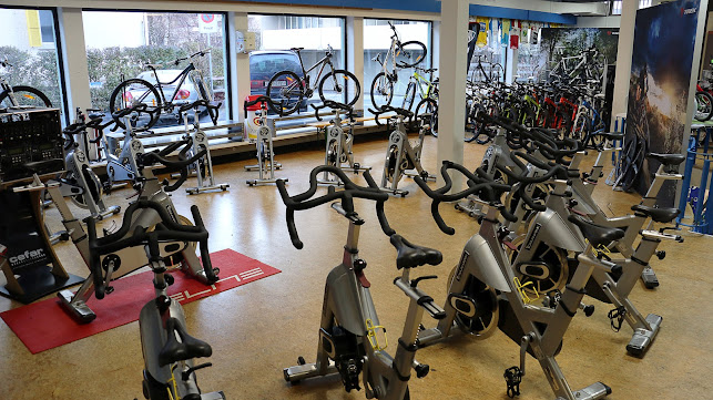 Velo- und Sportshop Henzen GmbH - Fahrradgeschäft