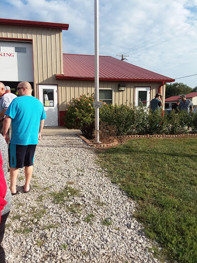 Grocery Store «C H Market», reviews and photos, 9434 White St, Clarks Hill, IN 47930, USA