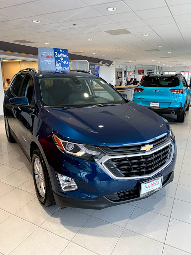 Chevrolet Dealer «Dick Wickstrom Chevrolet», reviews and photos, 555 Irving Park Rd, Roselle, IL 60172, USA