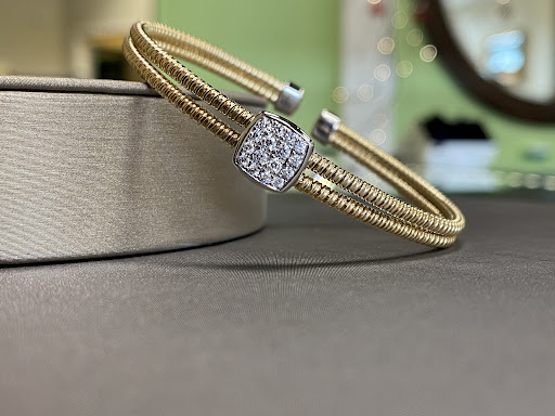 Jewelry Designer «Jewells Fine Jewelry», reviews and photos, 3741 Franklin Rd SW, Roanoke, VA 24014, USA