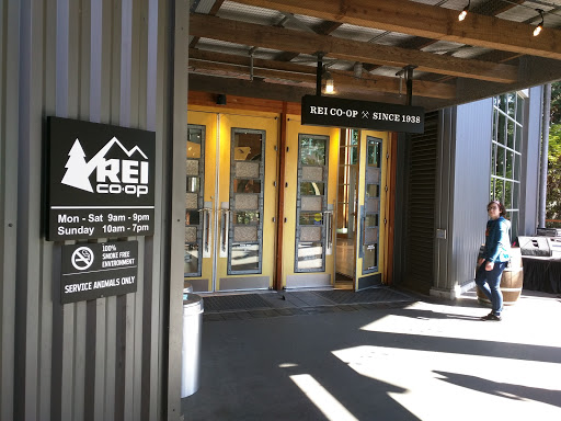 Camping Store «REI», reviews and photos, 222 Yale Ave N, Seattle, WA 98109, USA