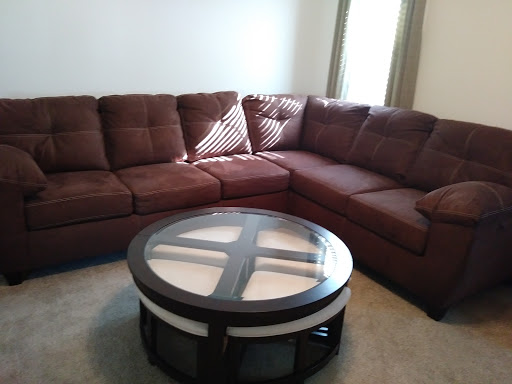 Furniture Store «American Signature Furniture», reviews and photos, 161 Brandon Town Center Dr, Brandon, FL 33511, USA