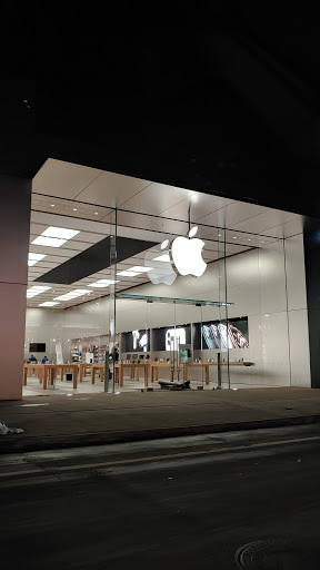 Computer Store «Apple Uptown», reviews and photos, 3018 Hennepin Ave, Minneapolis, MN 55408, USA