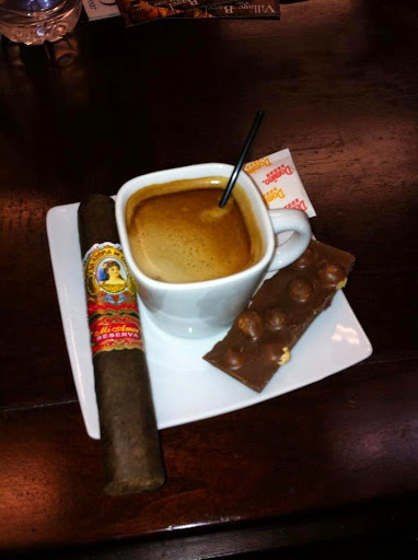 Tobacco Shop «Orange Cigar & More», reviews and photos, 278 Boston Post Rd, Orange, CT 06477, USA