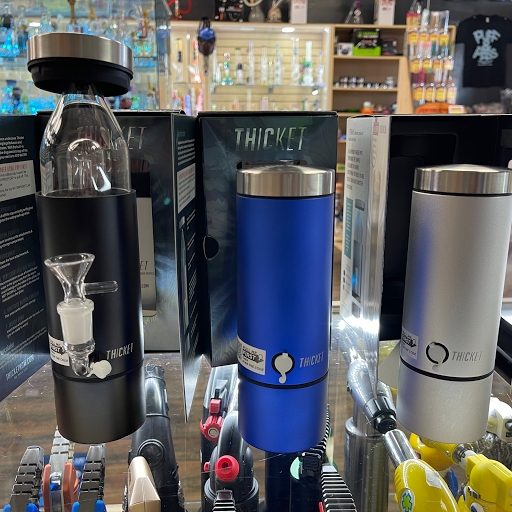 Tobacco Shop «Puff&Pass Smoke Shop», reviews and photos, 14151 Ramona Blvd #2B, Baldwin Park, CA 91706, USA