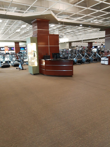 Gym «Life Time Athletic», reviews and photos, 1757 Business Center Dr, Reston, VA 20190, USA