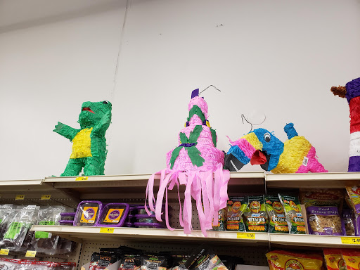 Grocery Store «Grocery Outlet Bargain Market», reviews and photos, 2925 NW Division St, Gresham, OR 97030, USA