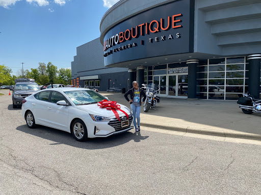 Used Car Dealer «Auto Boutique», reviews and photos, 961 Oakland Park Ave, Columbus, OH 43224, USA