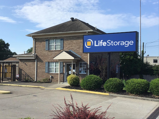 Self-Storage Facility «Life Storage», reviews and photos, 5215 Dixie Hwy, Louisville, KY 40216, USA