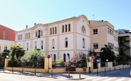 Residència d'Avis Nostra Senyora de Montserrat en Olesa de Montserrat