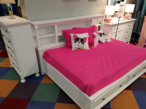 Furniture Store «Ashley Furniture HomeStore», reviews and photos, 7010 S Zarzamora St #110, San Antonio, TX 78224, USA