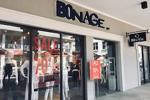 Bonage - Market Plaza image