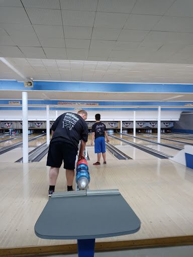 Bowling Alley «Southland Lanes», reviews and photos, 6800 W 130th St, Middleburg Heights, OH 44130, USA