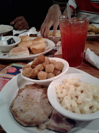American Restaurant «Cracker Barrel Old Country Store», reviews and photos, 970 W Pointe Ct, Lithia Springs, GA 30122, USA