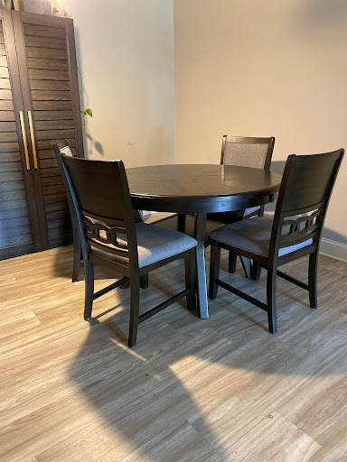 Furniture Store «American Signature Furniture», reviews and photos, 840 Ernest W Barrett Pkwy NW #250, Kennesaw, GA 30144, USA