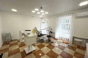 Стоматология DentalKR image