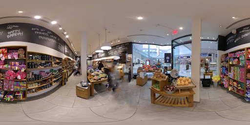 Shopping Mall «Washington Square», reviews and photos, 9585 SW Washington Square Rd, Portland, OR 97223, USA