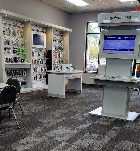 Cell Phone Store «GoWireless Verizon Authorized Retailer», reviews and photos, 13711 S Tamiami Trail #6, Fort Myers, FL 33912, USA