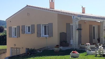 VELASCO Couverture , Peinture façades Nettoyage Toiture Ardèche à Charmes-sur-Rhône