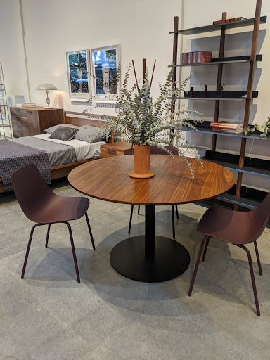 Furniture Store «Blu Dot», reviews and photos, 560 Valencia St, San Francisco, CA 94110, USA