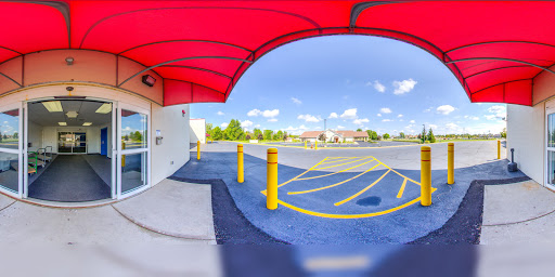 Self-Storage Facility «CubeSmart Self Storage», reviews and photos, 15910 Pearl Rd, Strongsville, OH 44136, USA