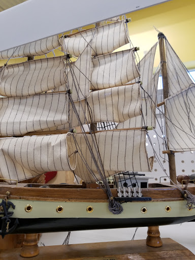 Thrift Store «Goodwill - Blaine: Ball Road NE», reviews and photos